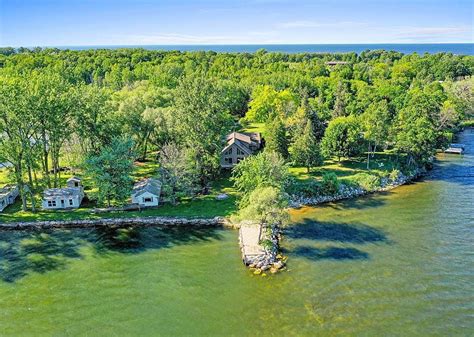 <strong>Sturgeon Bay</strong> Homes for Sale $332,355. . Zillow sturgeon bay